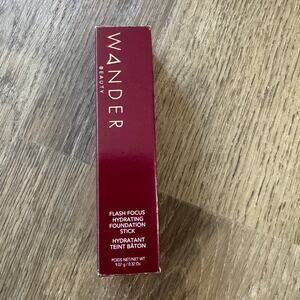 Wander Beauty Flash Focus Hydrating Foundation Stick in Golden Medium